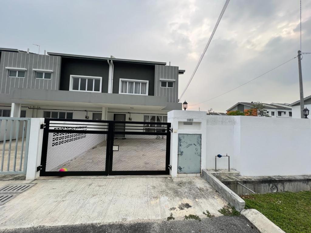 Sp Homestay Puncak Alam Bandar Puncak Alam Exterior photo